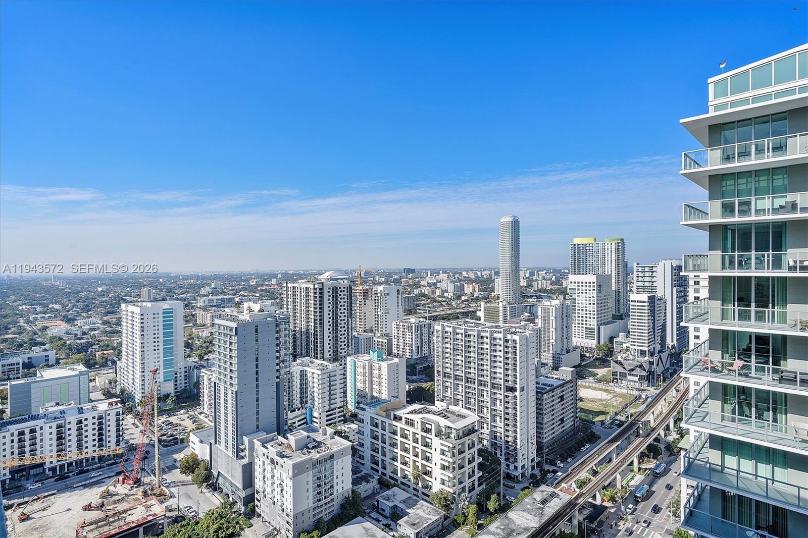 THE AXIS ON BRICKELL COND - Residential