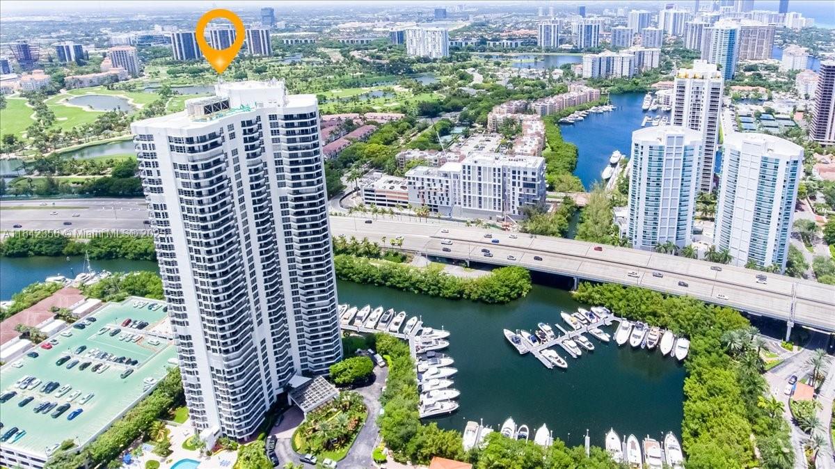 MYSTIC POINTE TOWER 400 C - Residential