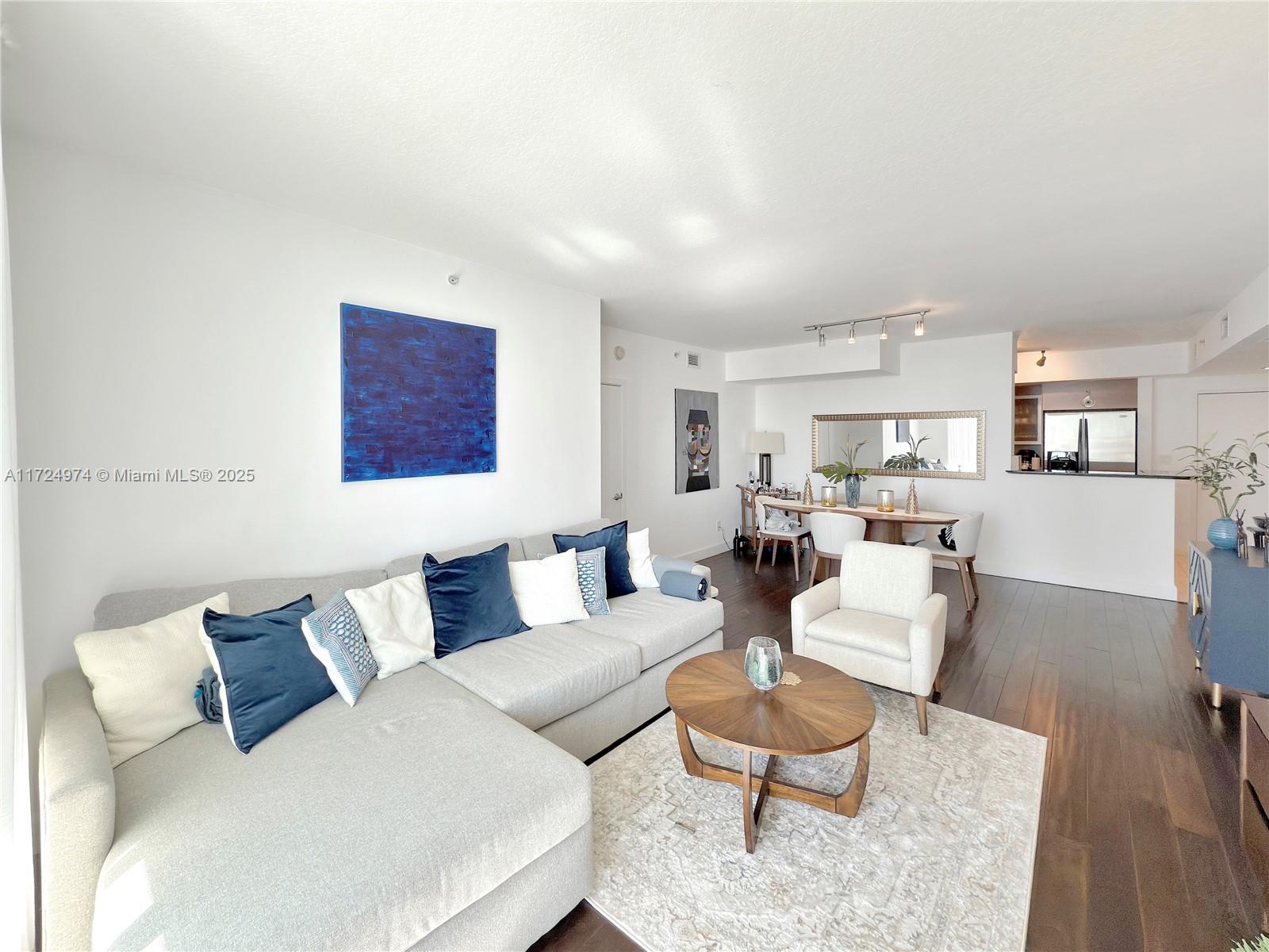 335 S Biscayne Blvd 2905