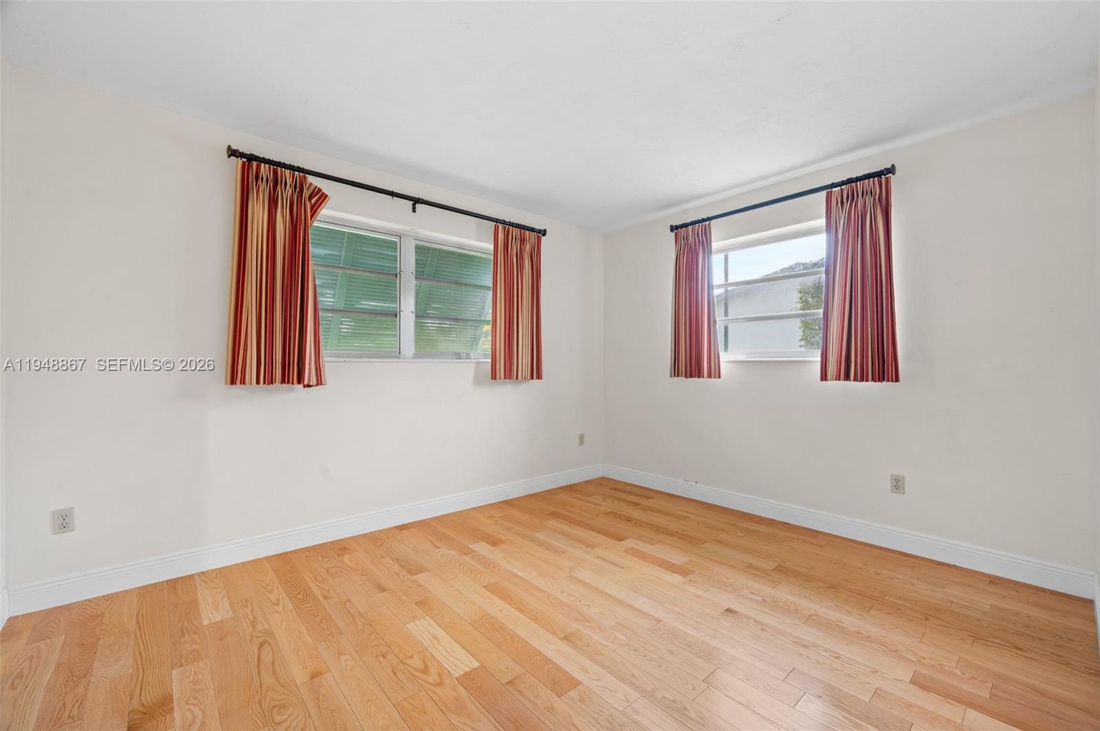 HEFTLER HOMES SUNSET PARK - Residential