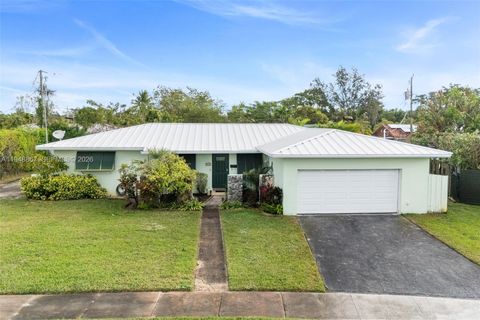 8525 SW 100th Ave Miami FL 33173