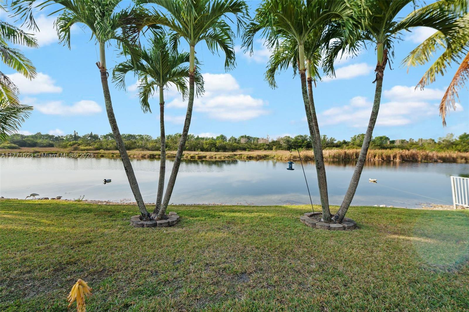 TWIN ACRES - Residential