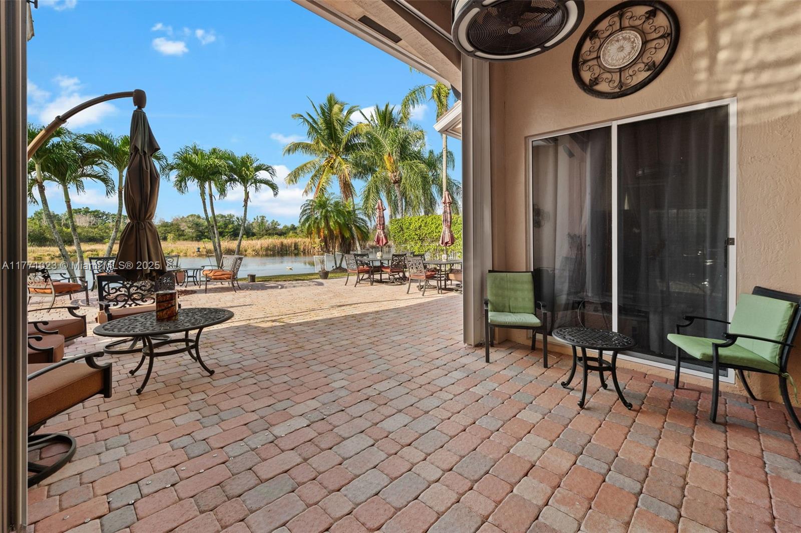 TWIN ACRES - Residential