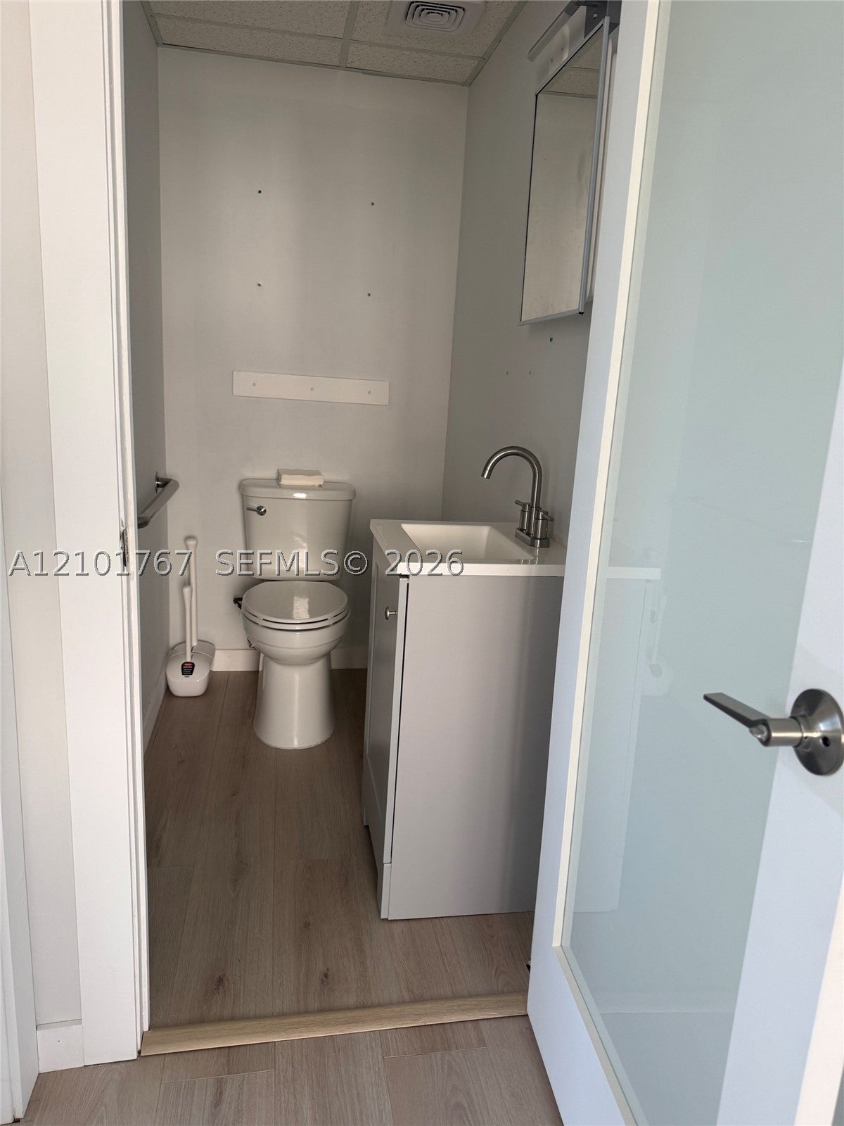 2307 S Douglas RD 403