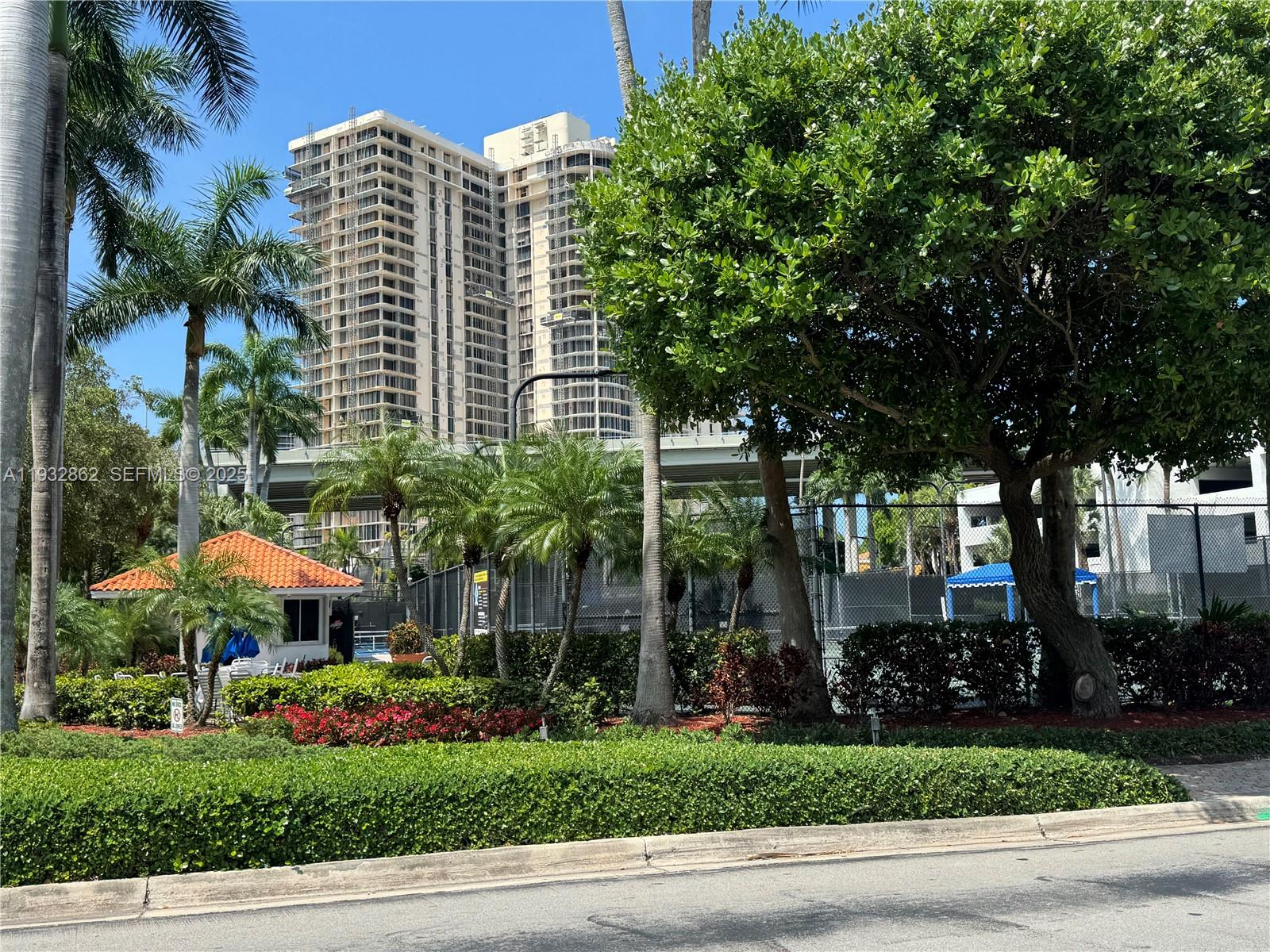 MYSTIC POINTE TOWER 500 C - Residential Lease