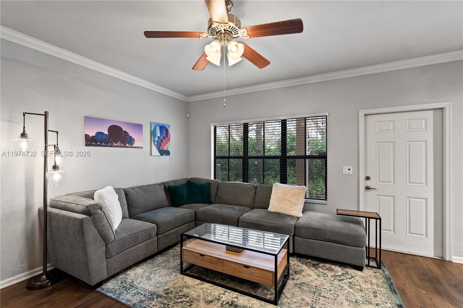 6073 Grand Cypress Cir W