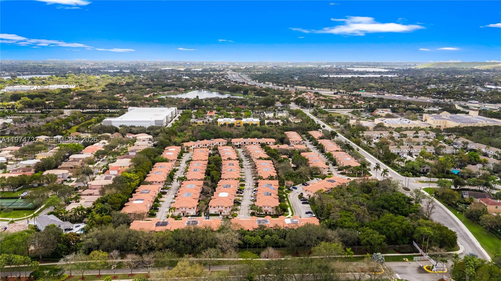 GRAND CYPRESS - Residential