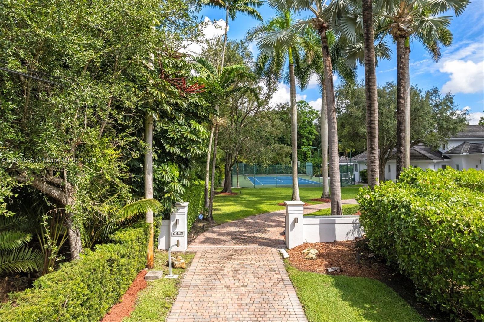 AVOCADO LAND CO SUB - Residential