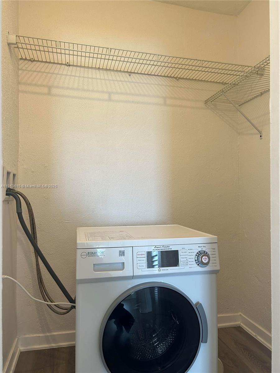 PINAR II CONDO - Residential Lease