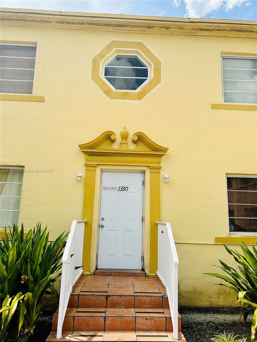 PINAR II CONDO - Residential Lease