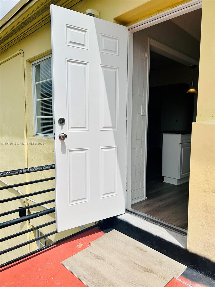 PINAR II CONDO - Residential Lease