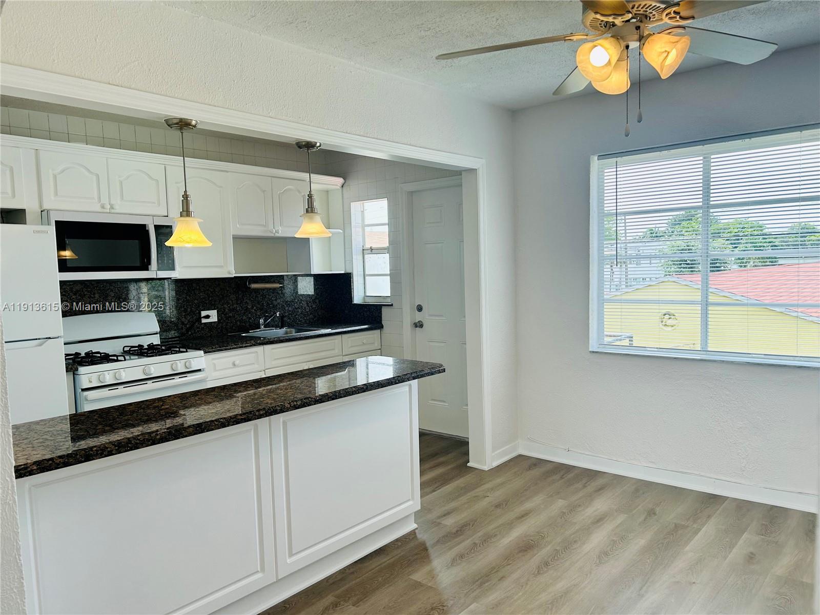 PINAR II CONDO - Residential Lease