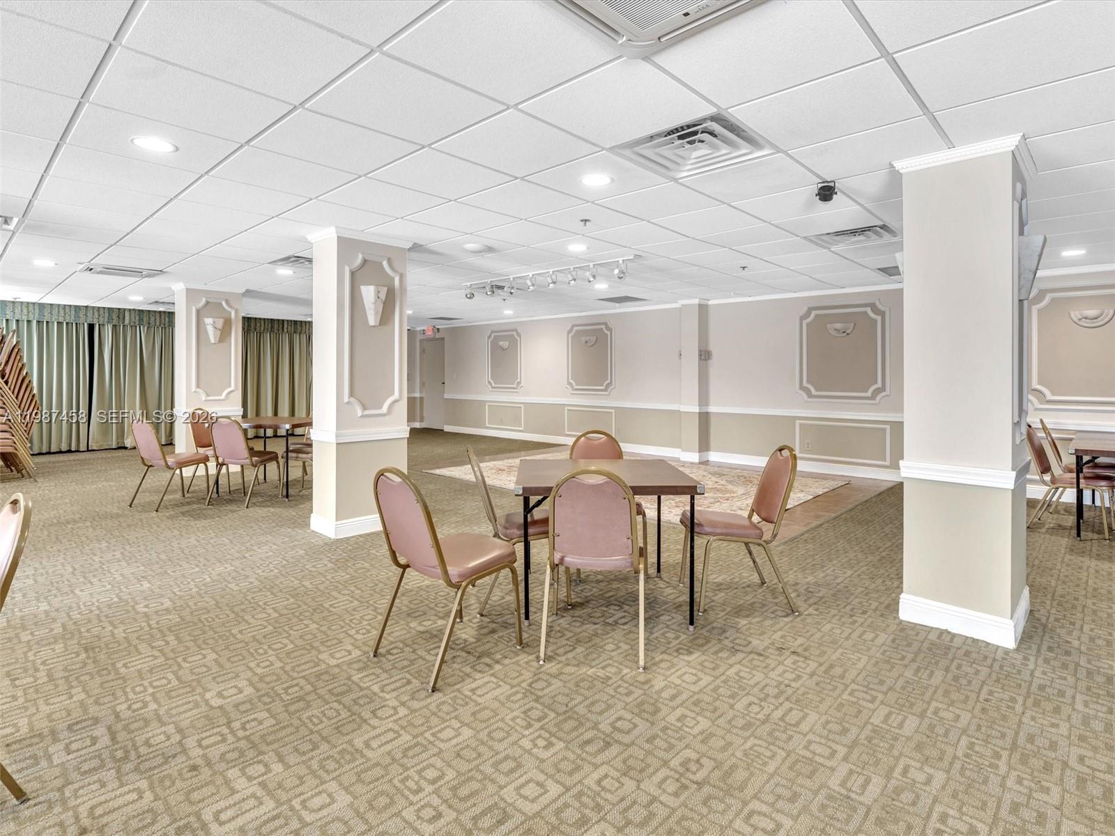 SABAL PALM CONDOS - Residential