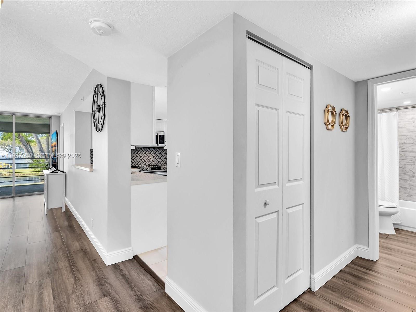 SABAL PALM CONDOS - Residential