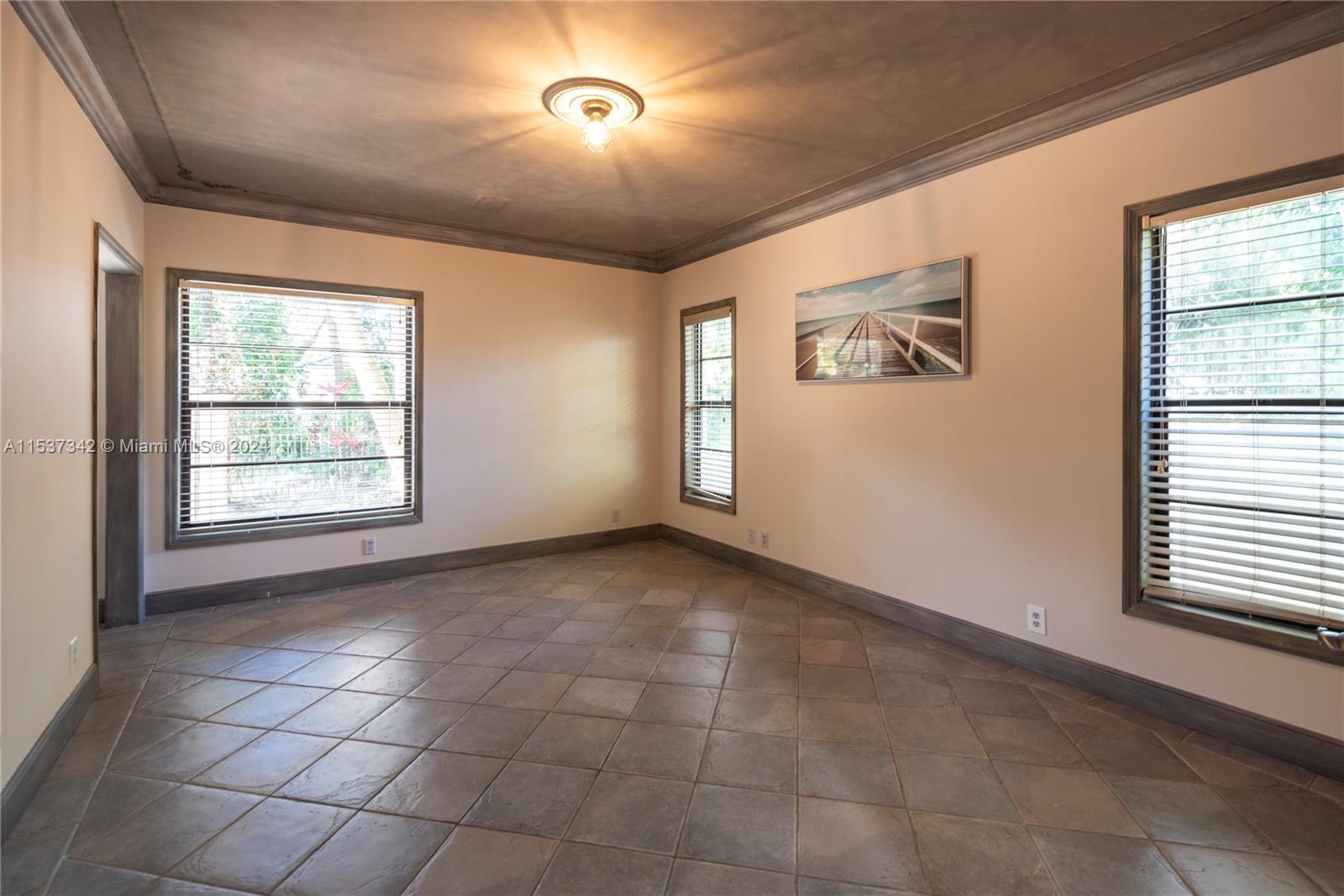 WINDMILL RANCH ESTATES - Residential