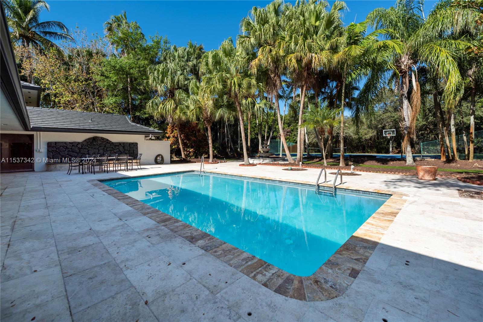 WINDMILL RANCH ESTATES - Residential