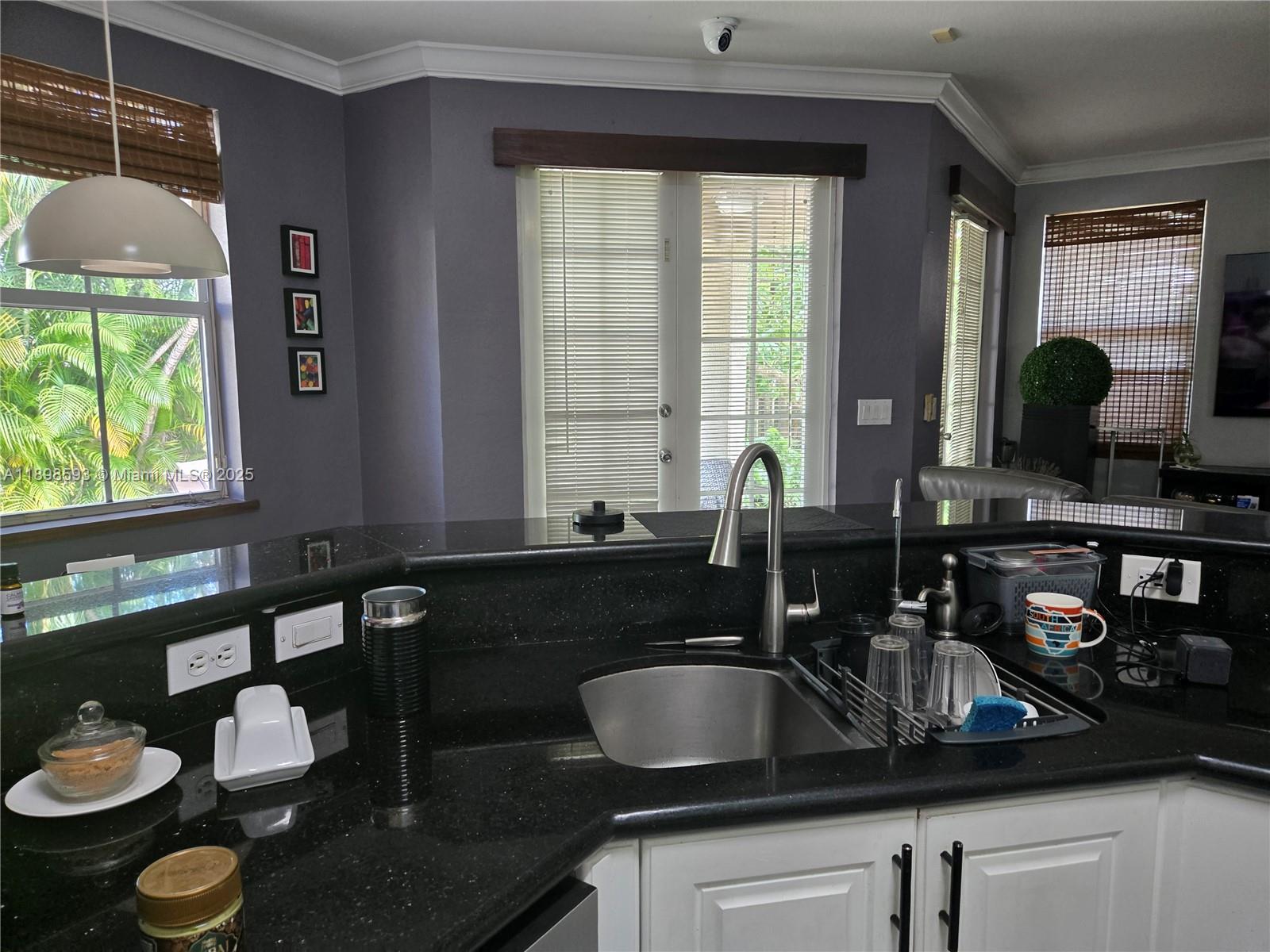 ISLANDS AT DORAL 1ST ADDN - Residential