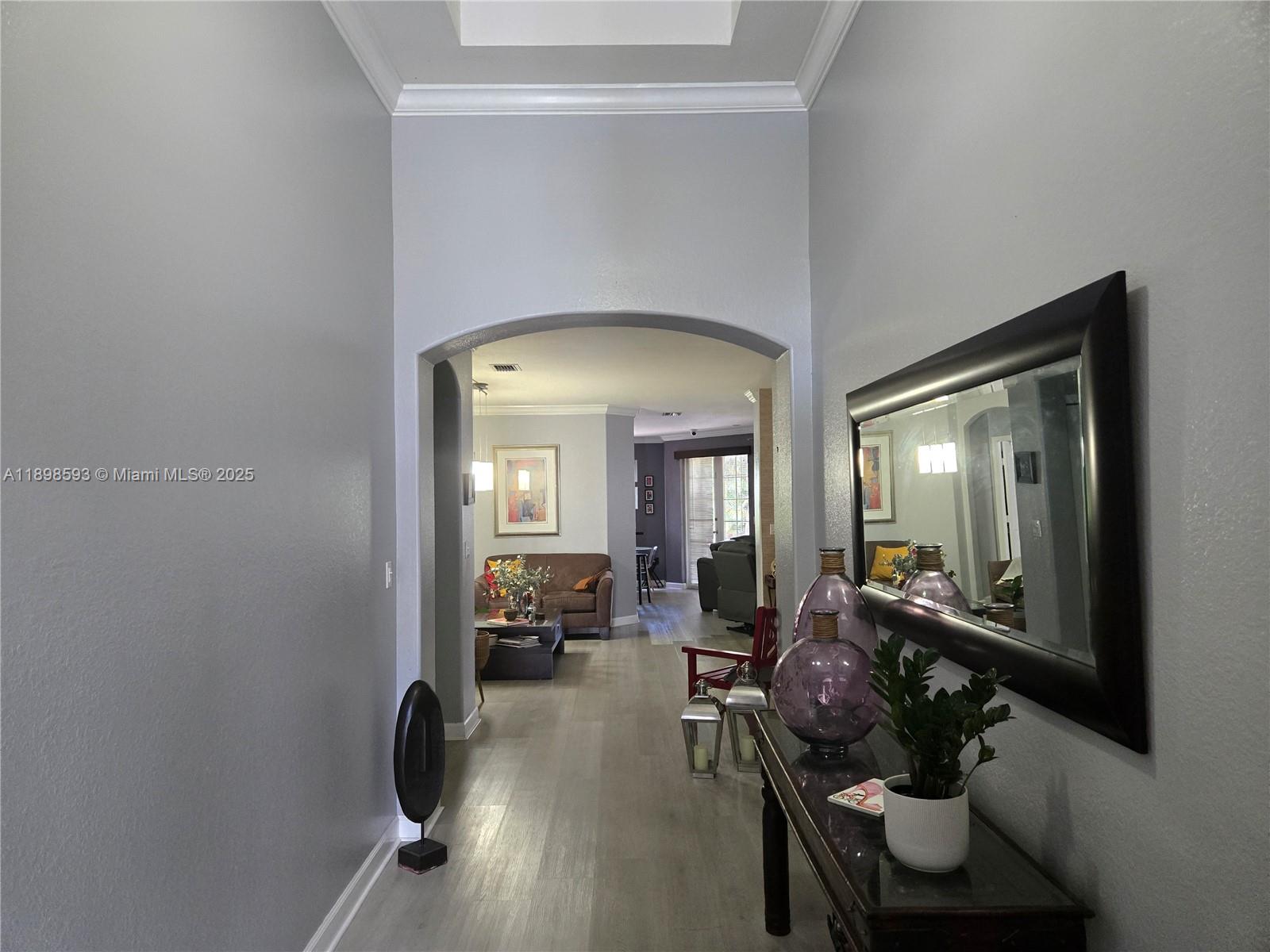 ISLANDS AT DORAL 1ST ADDN - Residential