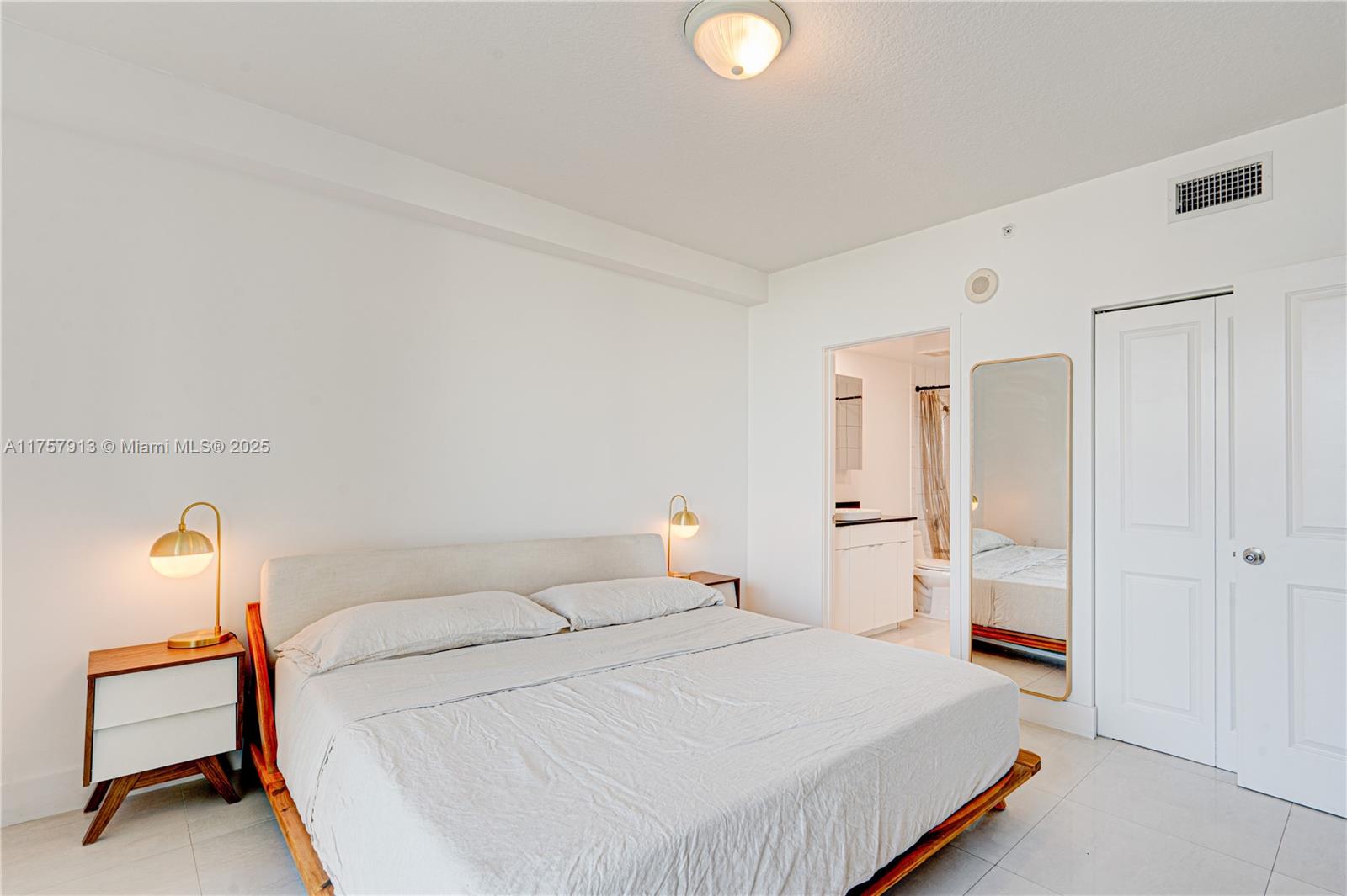 VUE AT BRICKELL CONDO - Residential