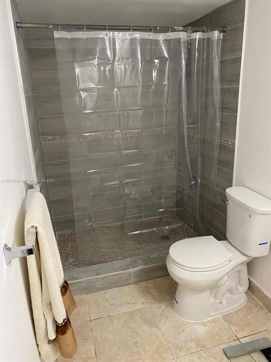 OCEANVIEW PARK CONDO - Residential Lease