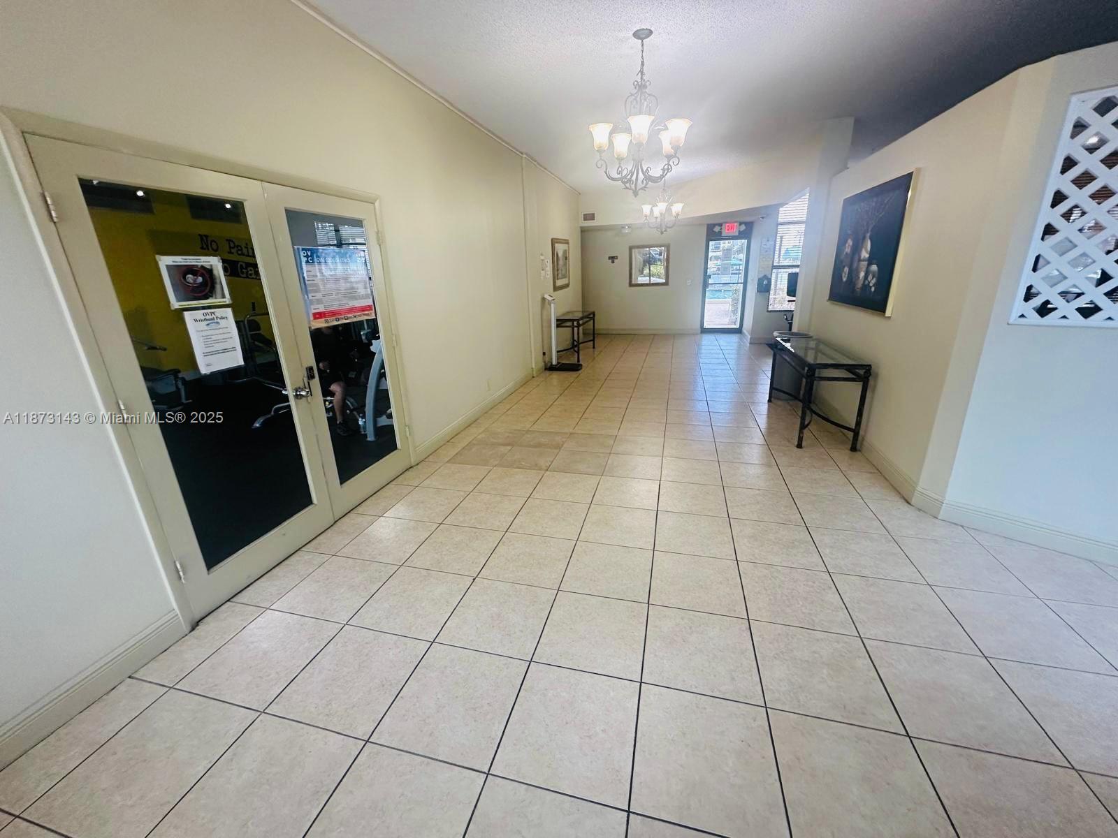 OCEANVIEW PARK CONDO - Residential Lease