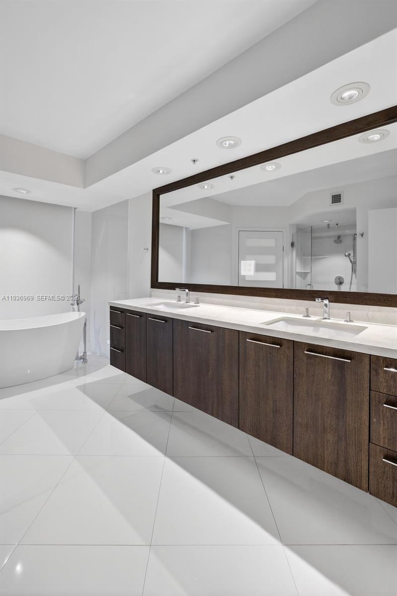 100 HIDDEN BAY CONDO - Residential