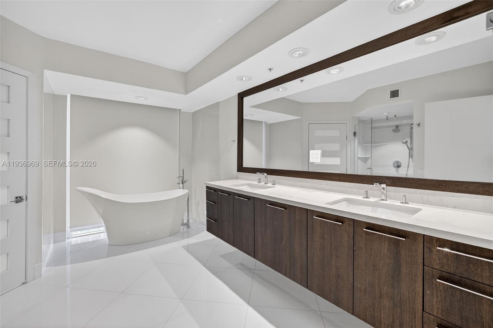 100 HIDDEN BAY CONDO - Residential