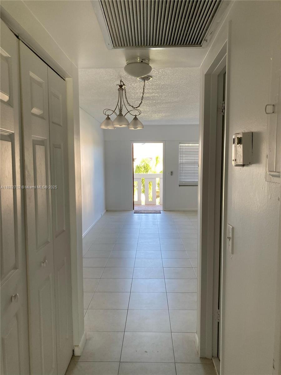 FANSHAW AT CENTURY VILLAG - Residential Lease