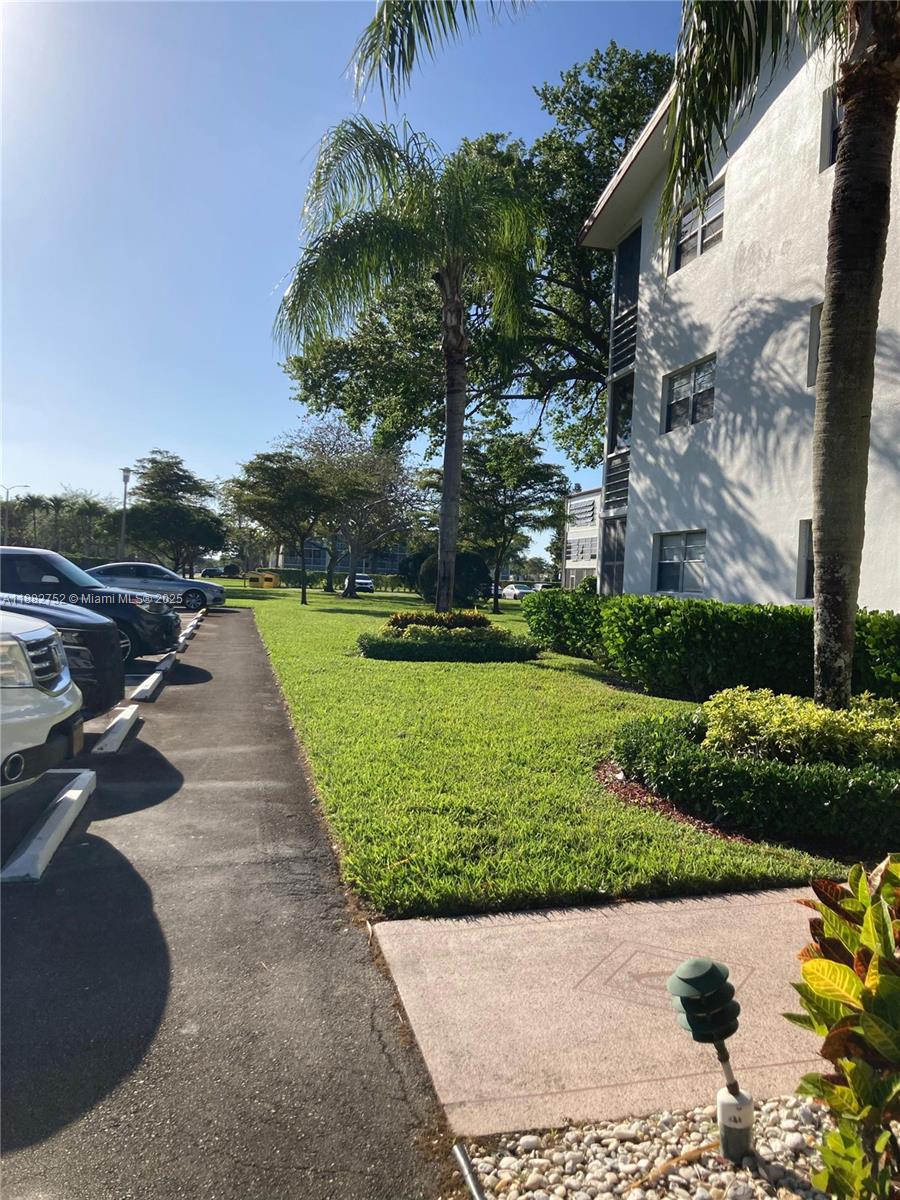 FANSHAW AT CENTURY VILLAG - Residential Lease