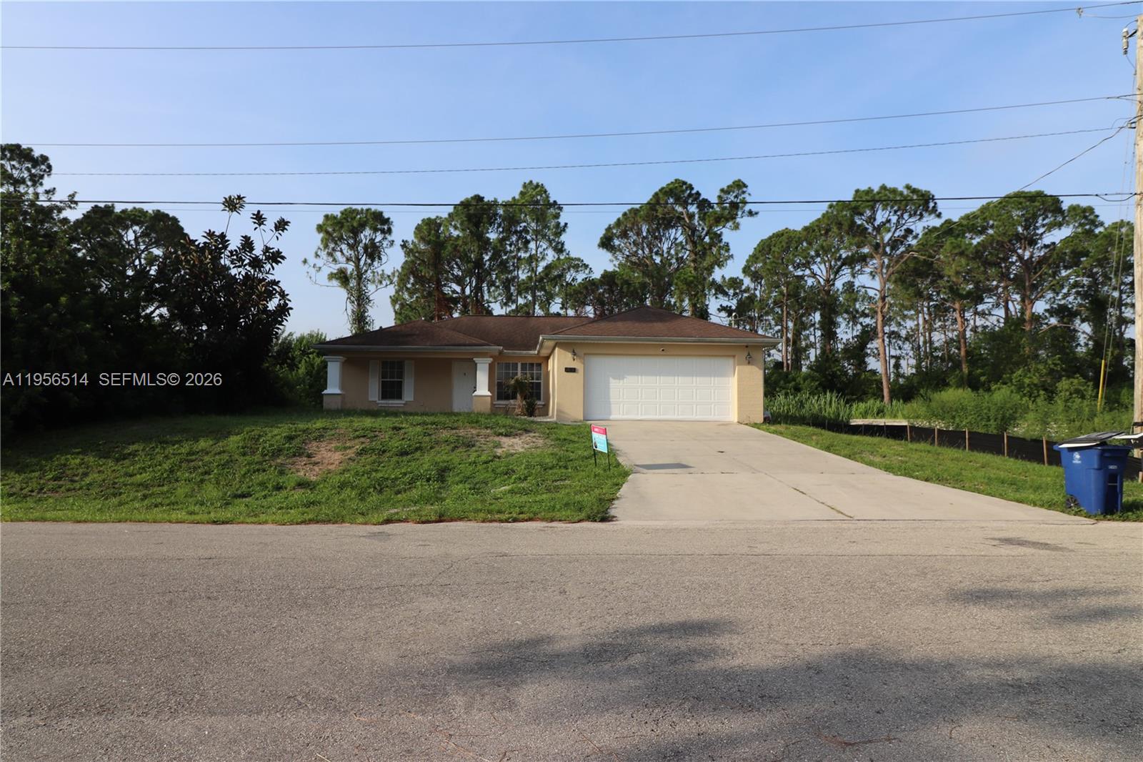 LEHIGH ACRES - Residential