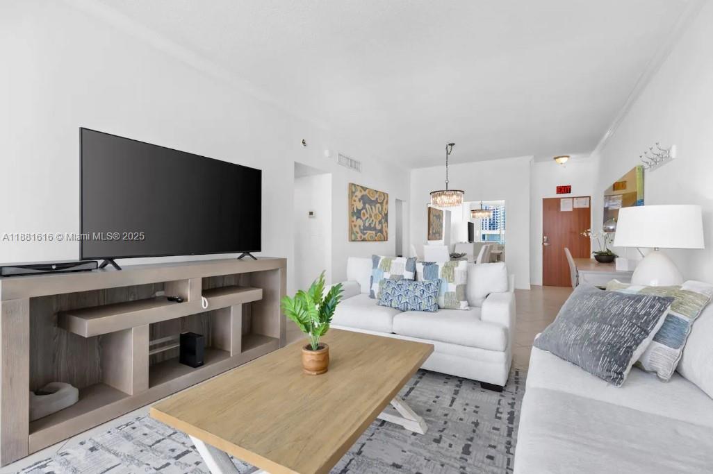 TIDES ON HOLLYWOOD BEACH - Residential