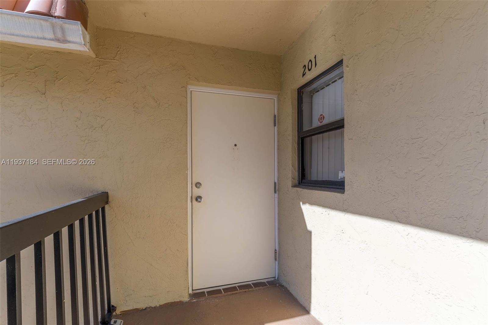 9704 Hammocks Blvd 201