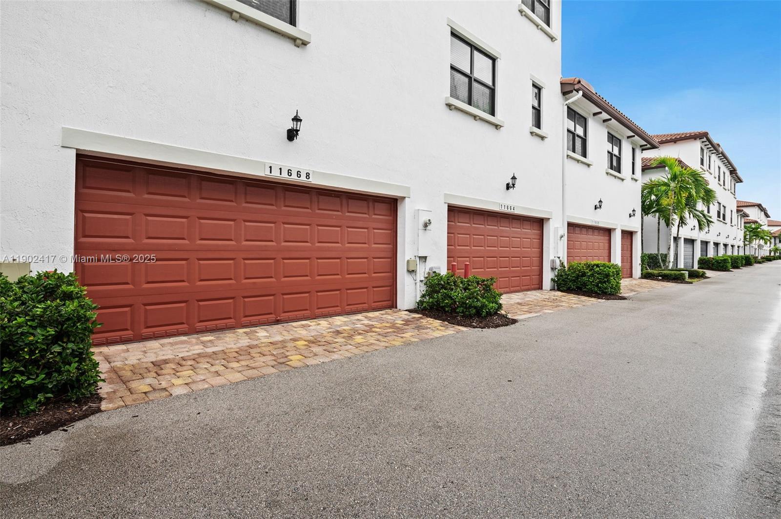 RAINTREE - Residential