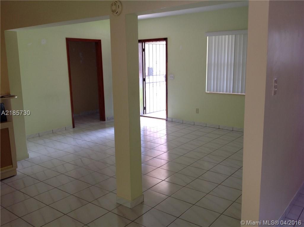 GRANADA GROVES - Residential