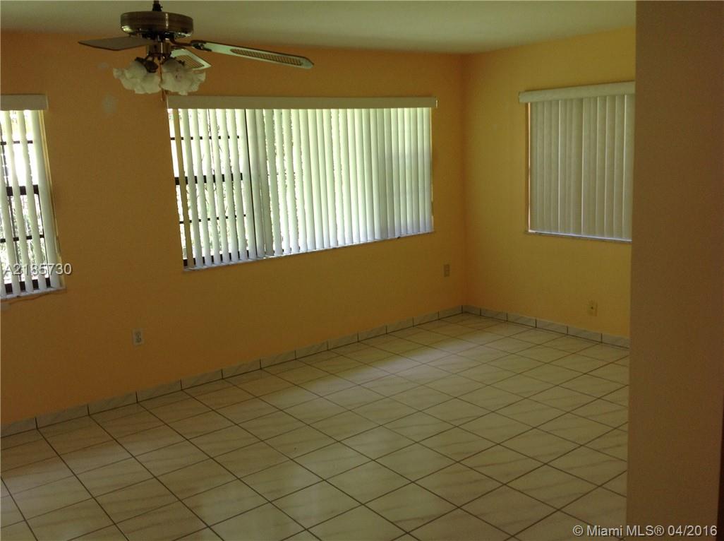 GRANADA GROVES - Residential