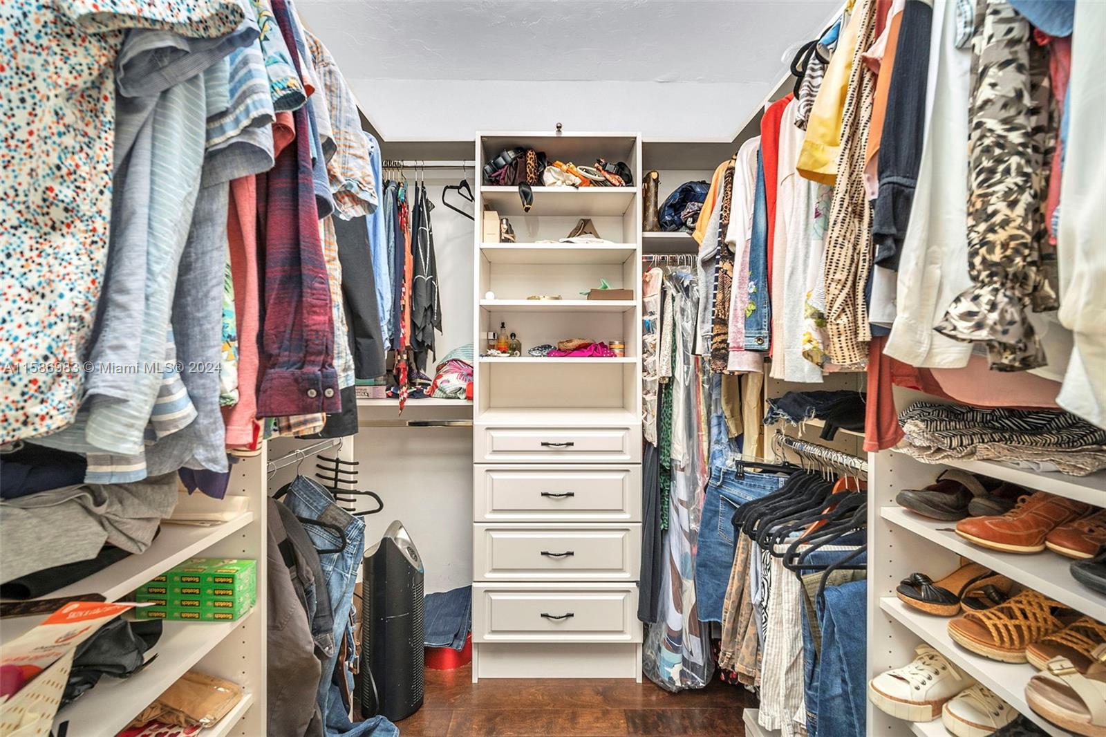 JACARANDA COUNTRY CLUB WE - Residential