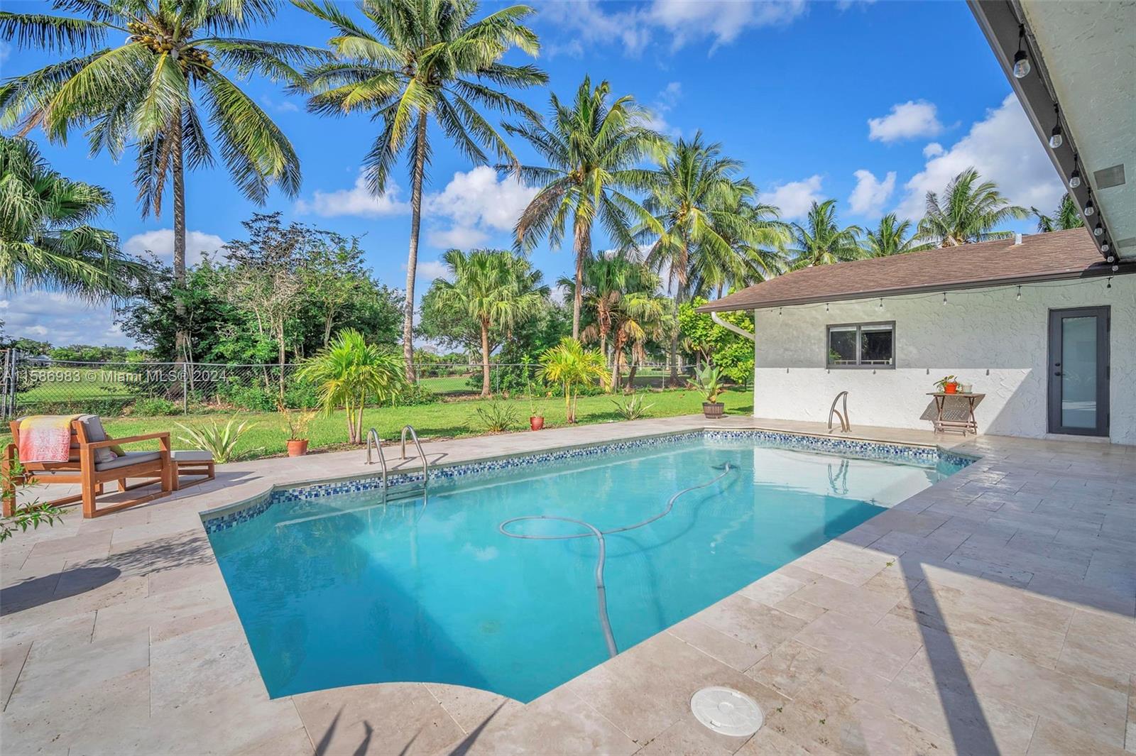 JACARANDA COUNTRY CLUB WE - Residential