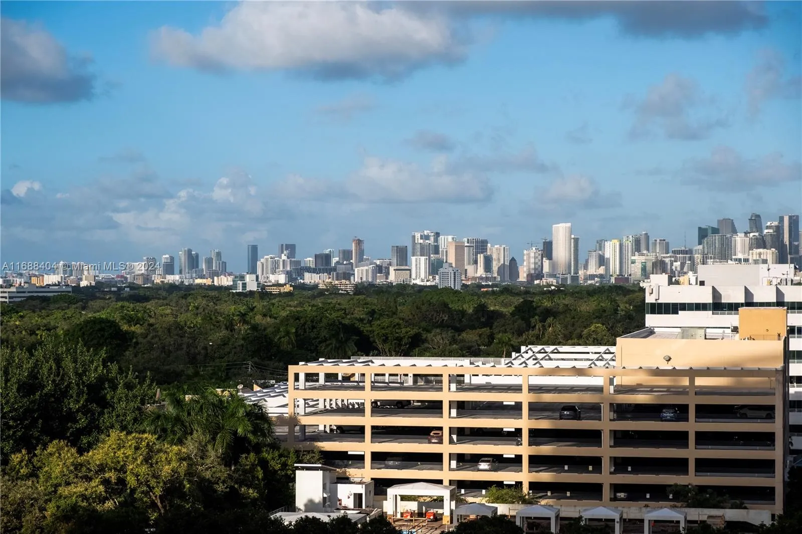 Coconut Grove, Florida 33133, United States, 3 Bedrooms Bedrooms, ,5 BathroomsBathrooms,Residential,Active,34846