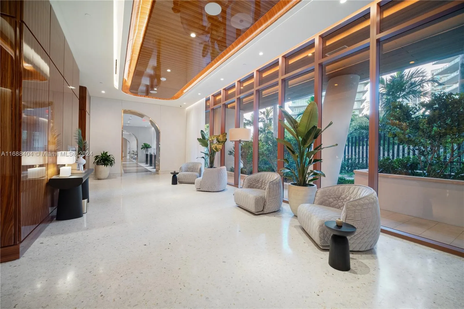 Coconut Grove, Florida 33133, United States, 3 Bedrooms Bedrooms, ,5 BathroomsBathrooms,Residential,Active,34846