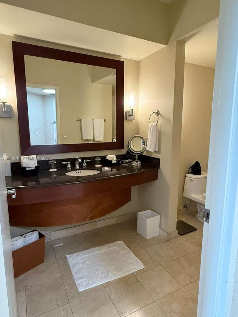 TRUMP INTERNATIONAL SONES - Residential