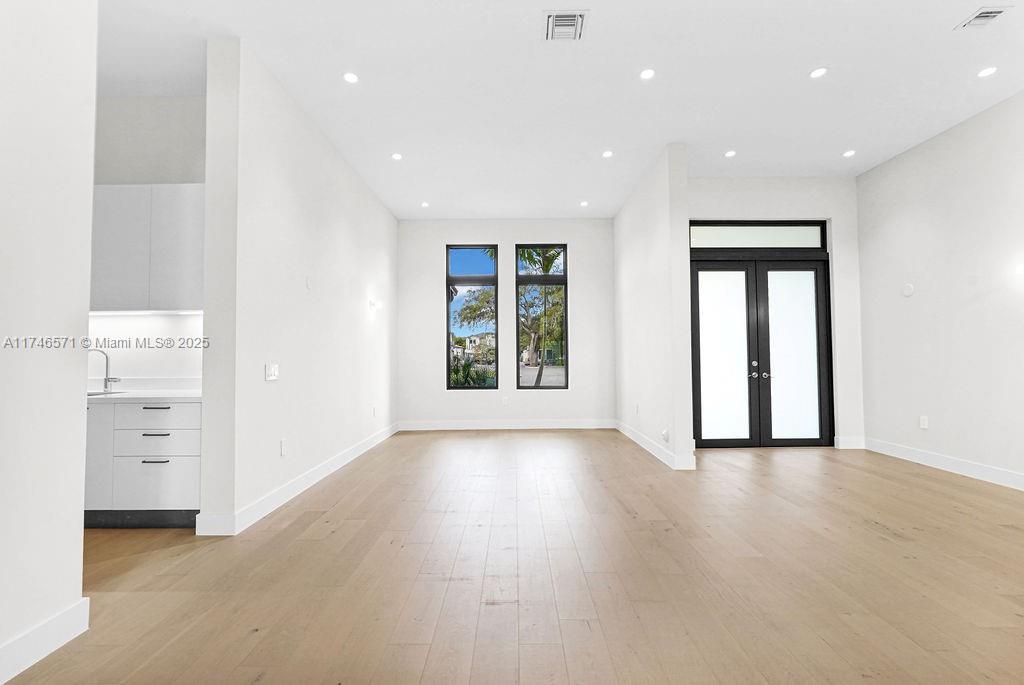 PRESERVE AT EMERALD HILLS - Residential