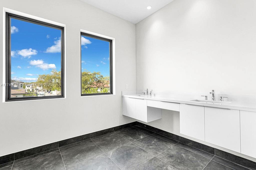 PRESERVE AT EMERALD HILLS - Residential