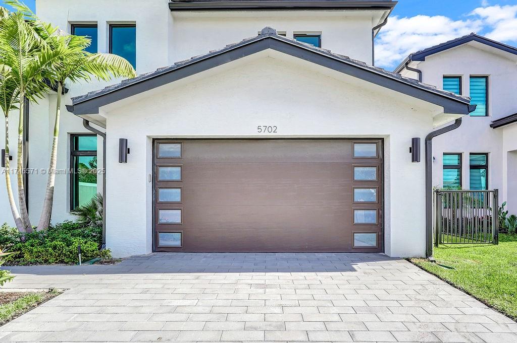 PRESERVE AT EMERALD HILLS - Residential