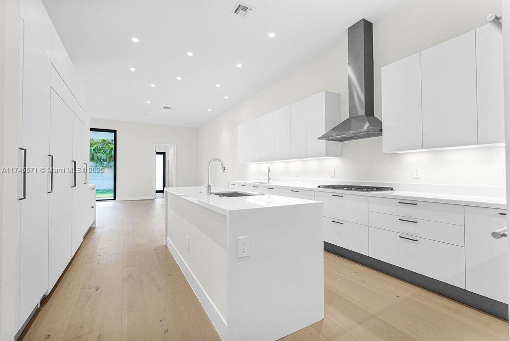 PRESERVE AT EMERALD HILLS - Residential