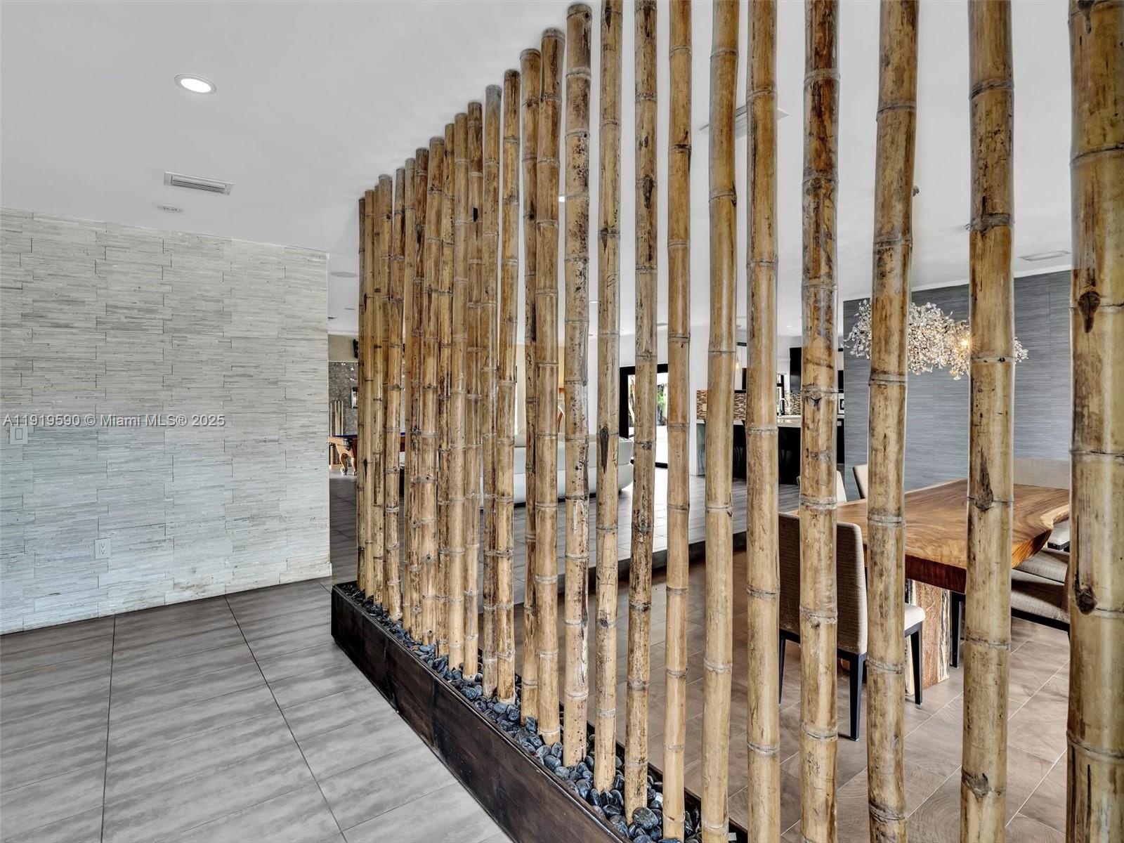 OLD CUTLER PINES THE - Residential