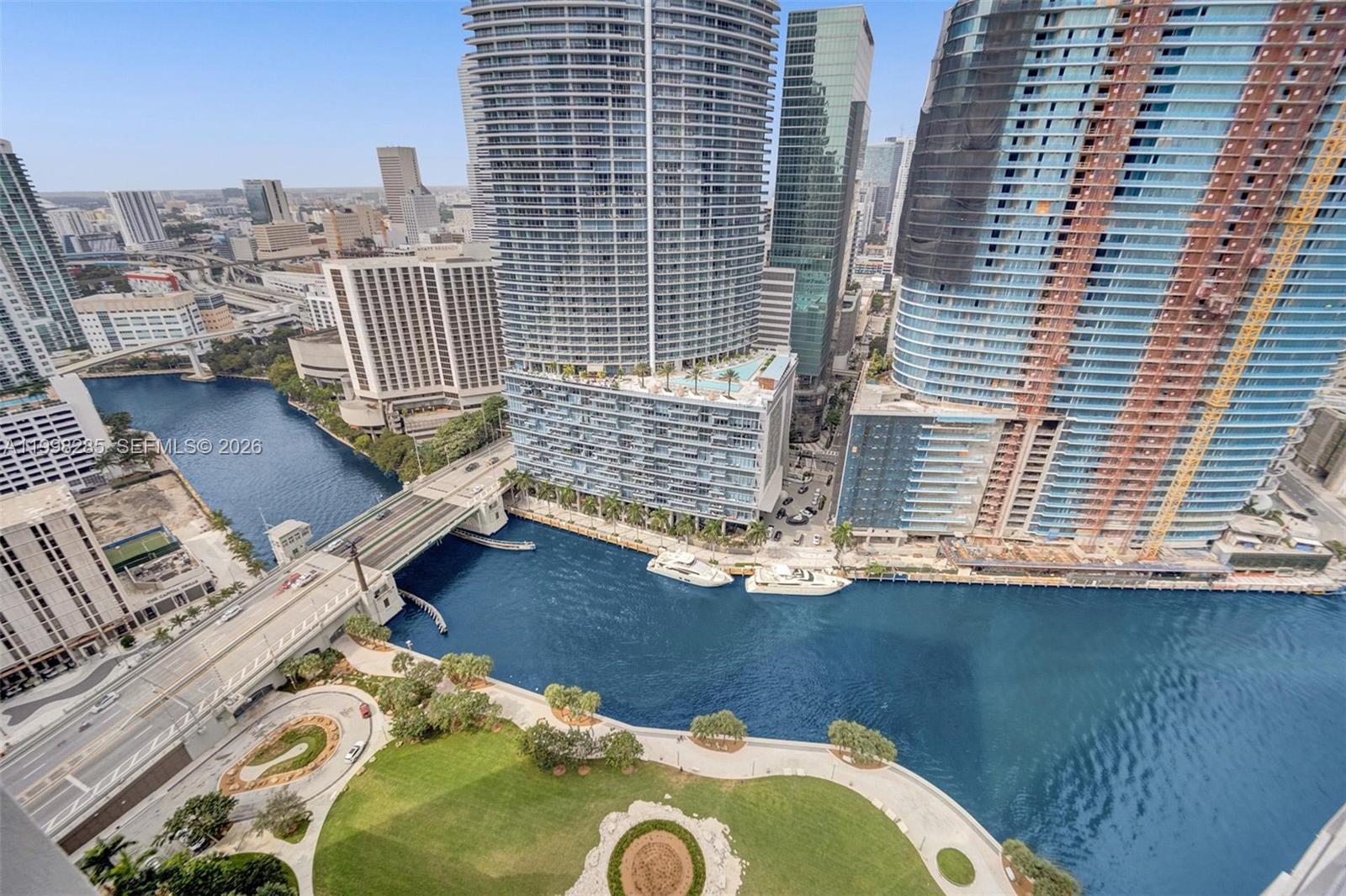 ICONBRICKELL CONDO NO 1 - Residential Lease
