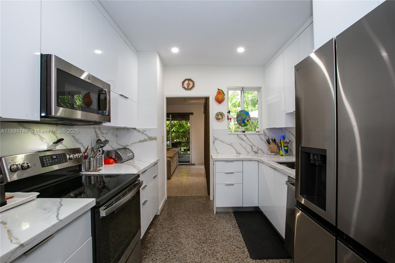 KENDAL RANCHES - Residential