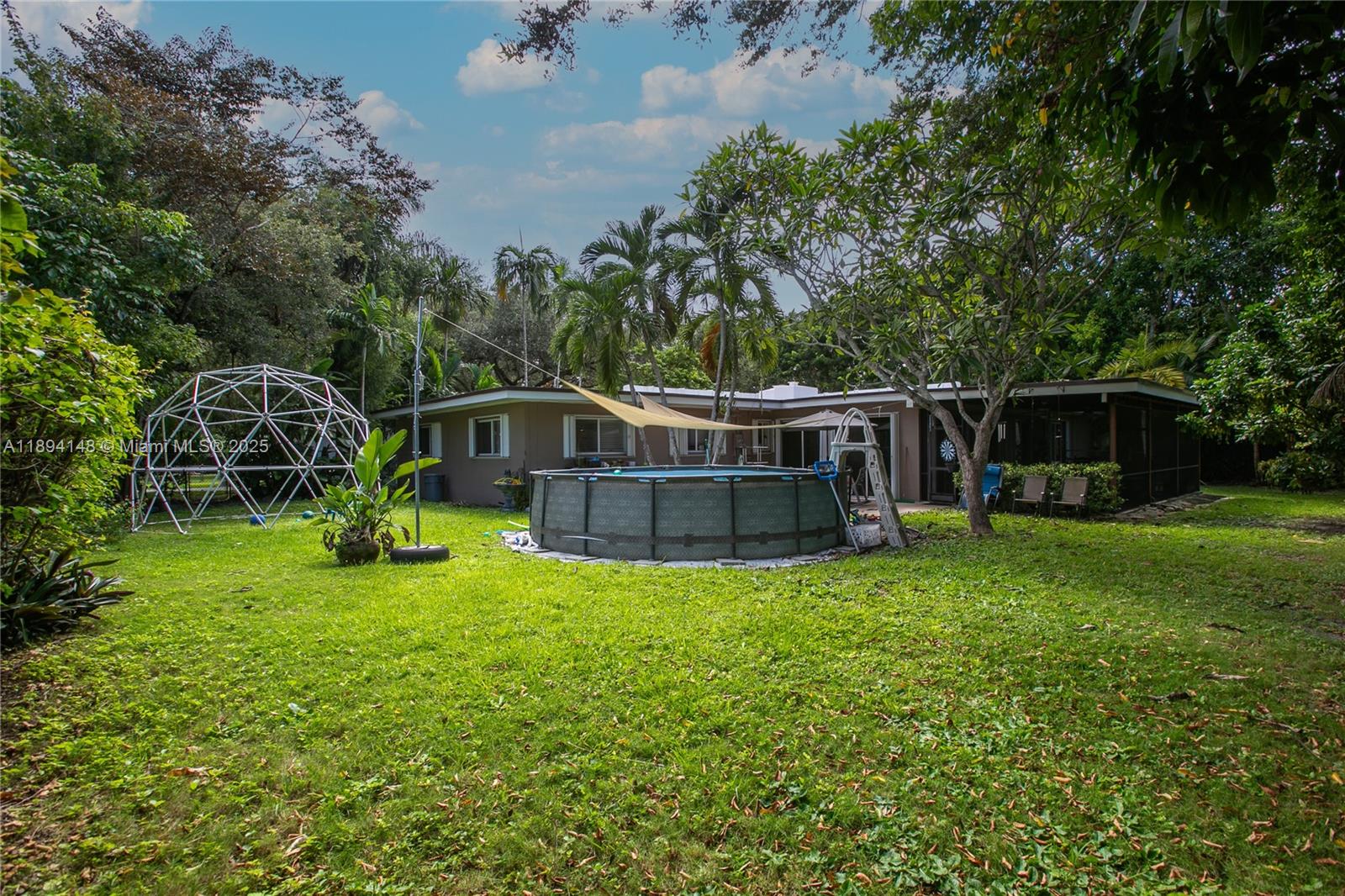 KENDAL RANCHES - Residential