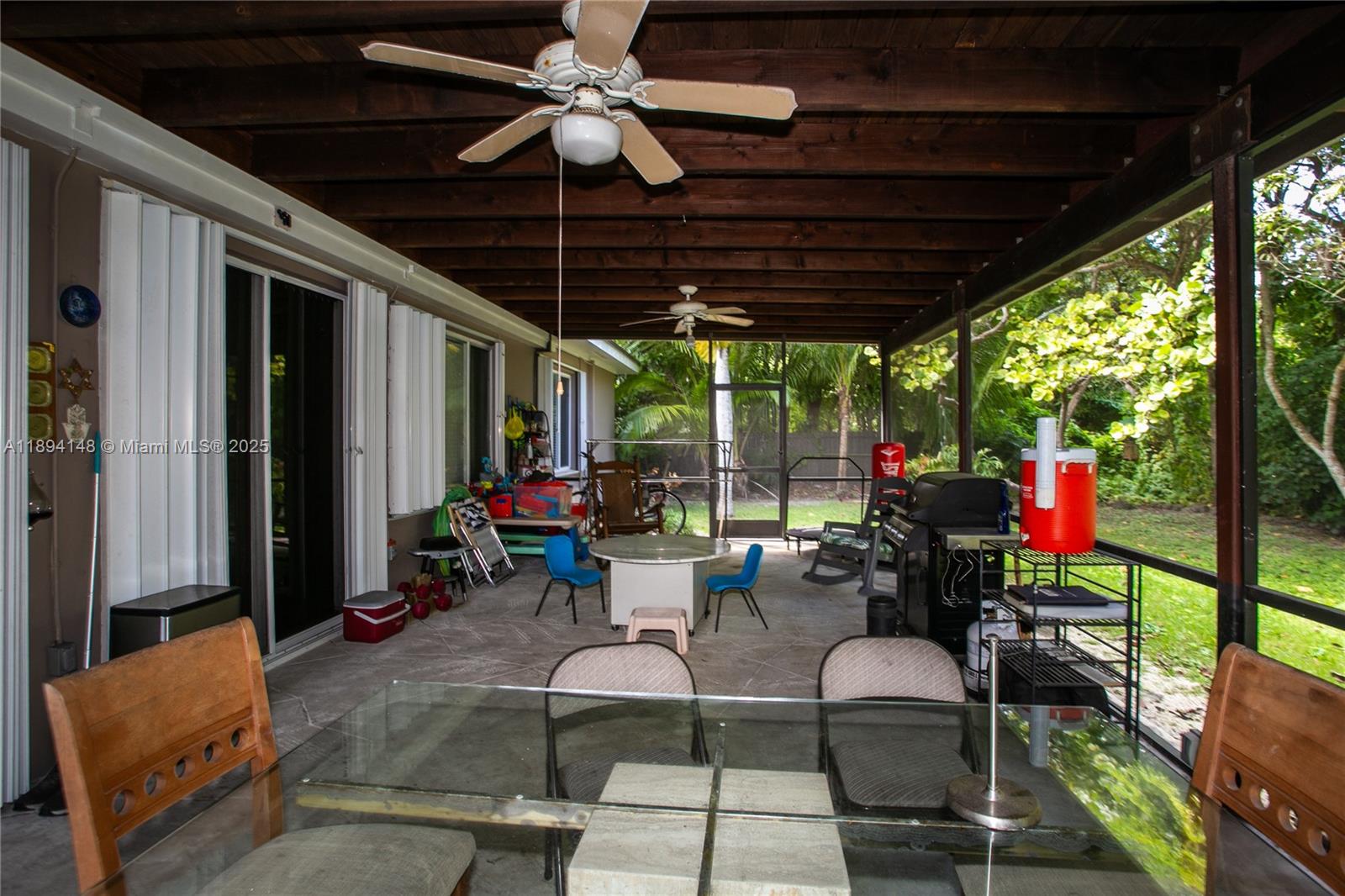 KENDAL RANCHES - Residential