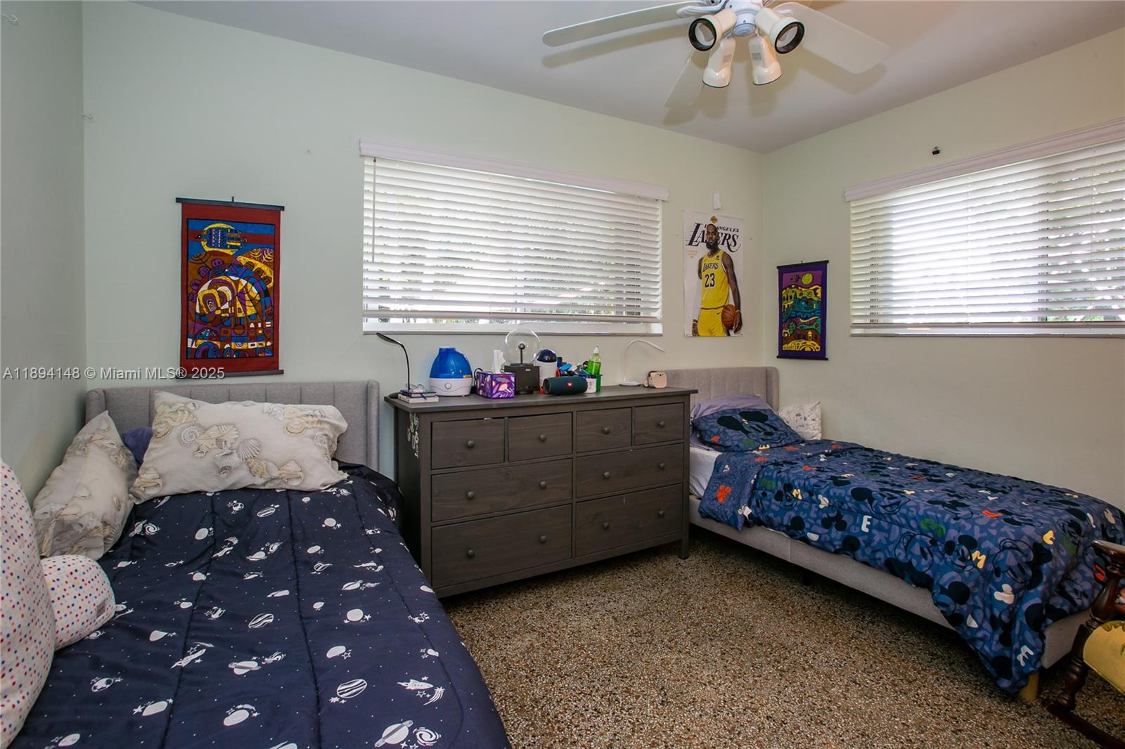 KENDAL RANCHES - Residential